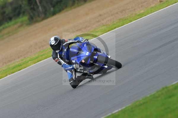 Motorcycle action photographs;Ty croes;anglesey;anglesey photographs;event digital images;eventdigitalimages;no limits trackday;peter wileman photography;trac mon;trackday;trackday digital images;trackday photos