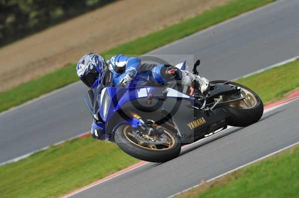 Motorcycle action photographs;Ty croes;anglesey;anglesey photographs;event digital images;eventdigitalimages;no limits trackday;peter wileman photography;trac mon;trackday;trackday digital images;trackday photos