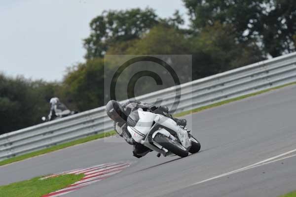Motorcycle action photographs;Ty croes;anglesey;anglesey photographs;event digital images;eventdigitalimages;no limits trackday;peter wileman photography;trac mon;trackday;trackday digital images;trackday photos