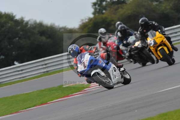 Motorcycle action photographs;Ty croes;anglesey;anglesey photographs;event digital images;eventdigitalimages;no limits trackday;peter wileman photography;trac mon;trackday;trackday digital images;trackday photos