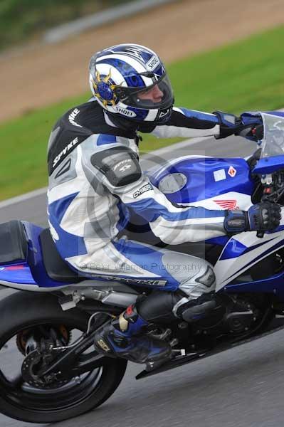 Motorcycle action photographs;Ty croes;anglesey;anglesey photographs;event digital images;eventdigitalimages;no limits trackday;peter wileman photography;trac mon;trackday;trackday digital images;trackday photos