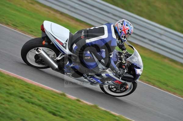 Motorcycle action photographs;Ty croes;anglesey;anglesey photographs;event digital images;eventdigitalimages;no limits trackday;peter wileman photography;trac mon;trackday;trackday digital images;trackday photos
