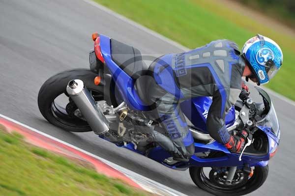 Motorcycle action photographs;Ty croes;anglesey;anglesey photographs;event digital images;eventdigitalimages;no limits trackday;peter wileman photography;trac mon;trackday;trackday digital images;trackday photos