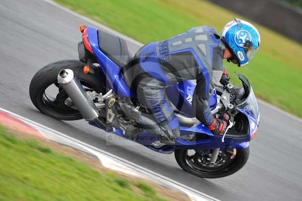 Motorcycle action photographs;Ty croes;anglesey;anglesey photographs;event digital images;eventdigitalimages;no limits trackday;peter wileman photography;trac mon;trackday;trackday digital images;trackday photos