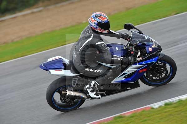 Motorcycle action photographs;Ty croes;anglesey;anglesey photographs;event digital images;eventdigitalimages;no limits trackday;peter wileman photography;trac mon;trackday;trackday digital images;trackday photos