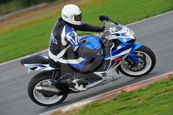 Motorcycle action photographs;Ty croes;anglesey;anglesey photographs;event digital images;eventdigitalimages;no limits trackday;peter wileman photography;trac mon;trackday;trackday digital images;trackday photos