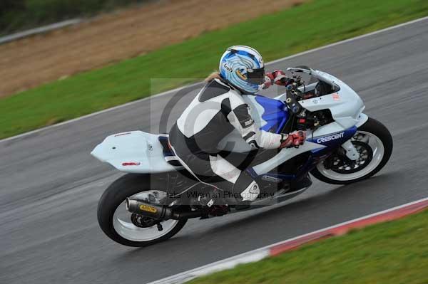Motorcycle action photographs;Ty croes;anglesey;anglesey photographs;event digital images;eventdigitalimages;no limits trackday;peter wileman photography;trac mon;trackday;trackday digital images;trackday photos