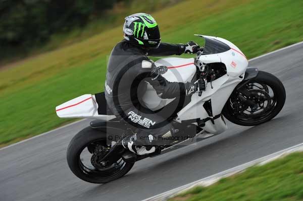 Motorcycle action photographs;Ty croes;anglesey;anglesey photographs;event digital images;eventdigitalimages;no limits trackday;peter wileman photography;trac mon;trackday;trackday digital images;trackday photos