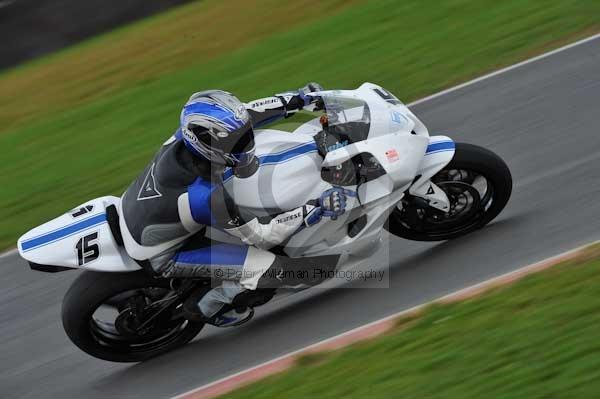 Motorcycle action photographs;Ty croes;anglesey;anglesey photographs;event digital images;eventdigitalimages;no limits trackday;peter wileman photography;trac mon;trackday;trackday digital images;trackday photos