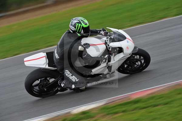 Motorcycle action photographs;Ty croes;anglesey;anglesey photographs;event digital images;eventdigitalimages;no limits trackday;peter wileman photography;trac mon;trackday;trackday digital images;trackday photos