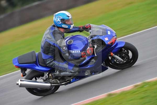 Motorcycle action photographs;Ty croes;anglesey;anglesey photographs;event digital images;eventdigitalimages;no limits trackday;peter wileman photography;trac mon;trackday;trackday digital images;trackday photos