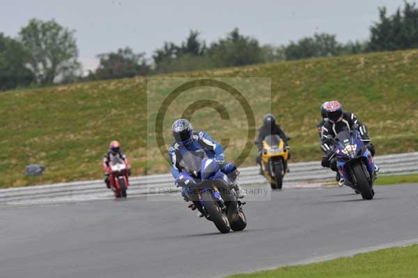 Motorcycle action photographs;Ty croes;anglesey;anglesey photographs;event digital images;eventdigitalimages;no limits trackday;peter wileman photography;trac mon;trackday;trackday digital images;trackday photos