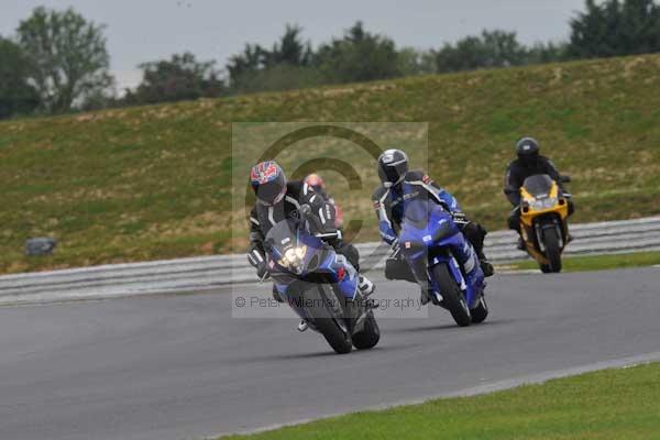 Motorcycle action photographs;Ty croes;anglesey;anglesey photographs;event digital images;eventdigitalimages;no limits trackday;peter wileman photography;trac mon;trackday;trackday digital images;trackday photos