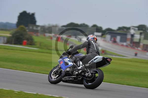 Motorcycle action photographs;Ty croes;anglesey;anglesey photographs;event digital images;eventdigitalimages;no limits trackday;peter wileman photography;trac mon;trackday;trackday digital images;trackday photos