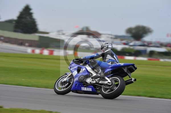 Motorcycle action photographs;Ty croes;anglesey;anglesey photographs;event digital images;eventdigitalimages;no limits trackday;peter wileman photography;trac mon;trackday;trackday digital images;trackday photos