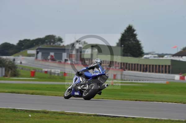 Motorcycle action photographs;Ty croes;anglesey;anglesey photographs;event digital images;eventdigitalimages;no limits trackday;peter wileman photography;trac mon;trackday;trackday digital images;trackday photos
