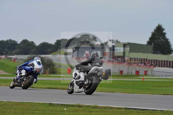 Motorcycle action photographs;Ty croes;anglesey;anglesey photographs;event digital images;eventdigitalimages;no limits trackday;peter wileman photography;trac mon;trackday;trackday digital images;trackday photos