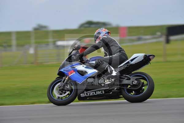 Motorcycle action photographs;Ty croes;anglesey;anglesey photographs;event digital images;eventdigitalimages;no limits trackday;peter wileman photography;trac mon;trackday;trackday digital images;trackday photos