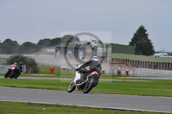 Motorcycle action photographs;Ty croes;anglesey;anglesey photographs;event digital images;eventdigitalimages;no limits trackday;peter wileman photography;trac mon;trackday;trackday digital images;trackday photos