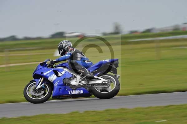 Motorcycle action photographs;Ty croes;anglesey;anglesey photographs;event digital images;eventdigitalimages;no limits trackday;peter wileman photography;trac mon;trackday;trackday digital images;trackday photos