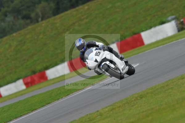 Motorcycle action photographs;Ty croes;anglesey;anglesey photographs;event digital images;eventdigitalimages;no limits trackday;peter wileman photography;trac mon;trackday;trackday digital images;trackday photos