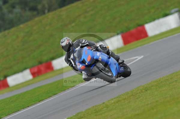 Motorcycle action photographs;Ty croes;anglesey;anglesey photographs;event digital images;eventdigitalimages;no limits trackday;peter wileman photography;trac mon;trackday;trackday digital images;trackday photos