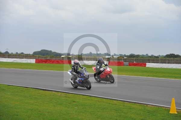 Motorcycle action photographs;Ty croes;anglesey;anglesey photographs;event digital images;eventdigitalimages;no limits trackday;peter wileman photography;trac mon;trackday;trackday digital images;trackday photos