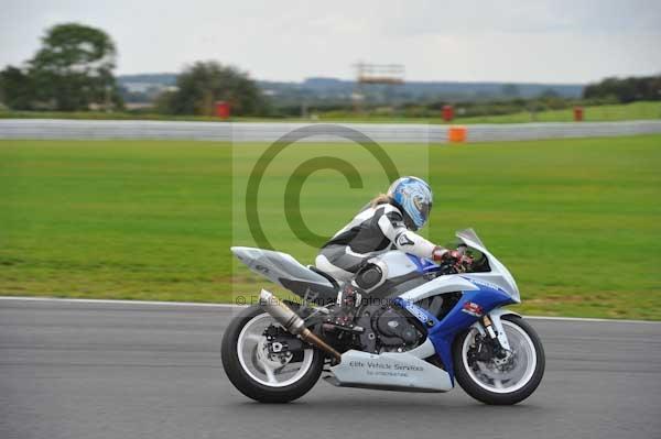 Motorcycle action photographs;Ty croes;anglesey;anglesey photographs;event digital images;eventdigitalimages;no limits trackday;peter wileman photography;trac mon;trackday;trackday digital images;trackday photos