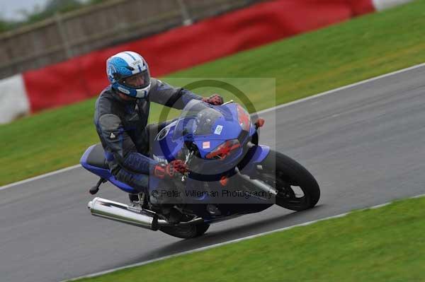 Motorcycle action photographs;Ty croes;anglesey;anglesey photographs;event digital images;eventdigitalimages;no limits trackday;peter wileman photography;trac mon;trackday;trackday digital images;trackday photos