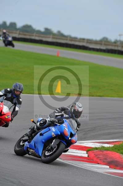 Motorcycle action photographs;Ty croes;anglesey;anglesey photographs;event digital images;eventdigitalimages;no limits trackday;peter wileman photography;trac mon;trackday;trackday digital images;trackday photos