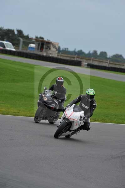 Motorcycle action photographs;Ty croes;anglesey;anglesey photographs;event digital images;eventdigitalimages;no limits trackday;peter wileman photography;trac mon;trackday;trackday digital images;trackday photos