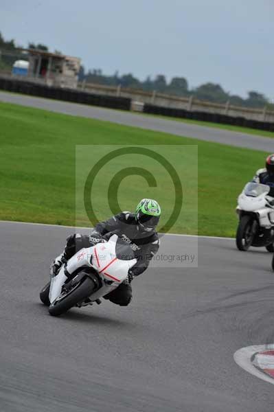 Motorcycle action photographs;Ty croes;anglesey;anglesey photographs;event digital images;eventdigitalimages;no limits trackday;peter wileman photography;trac mon;trackday;trackday digital images;trackday photos