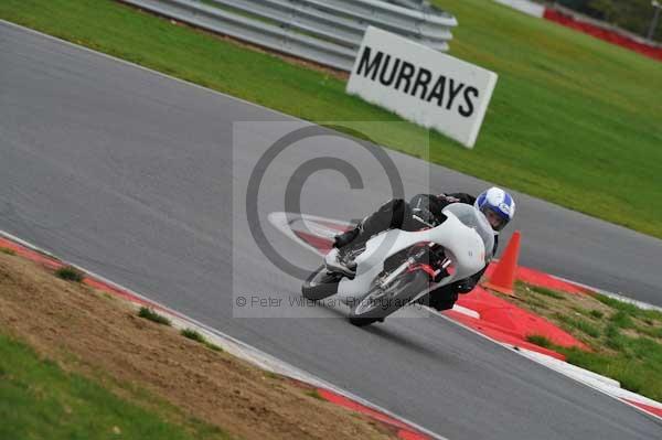 Motorcycle action photographs;Ty croes;anglesey;anglesey photographs;event digital images;eventdigitalimages;no limits trackday;peter wileman photography;trac mon;trackday;trackday digital images;trackday photos