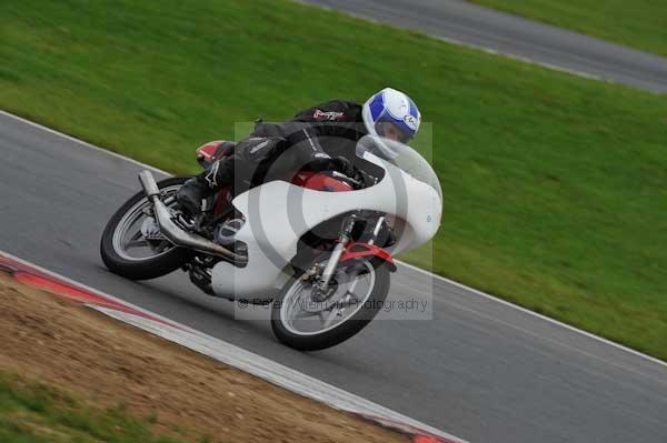 Motorcycle action photographs;Ty croes;anglesey;anglesey photographs;event digital images;eventdigitalimages;no limits trackday;peter wileman photography;trac mon;trackday;trackday digital images;trackday photos