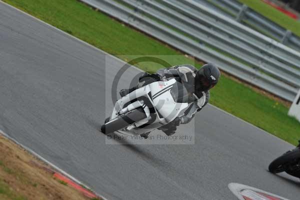 Motorcycle action photographs;Ty croes;anglesey;anglesey photographs;event digital images;eventdigitalimages;no limits trackday;peter wileman photography;trac mon;trackday;trackday digital images;trackday photos
