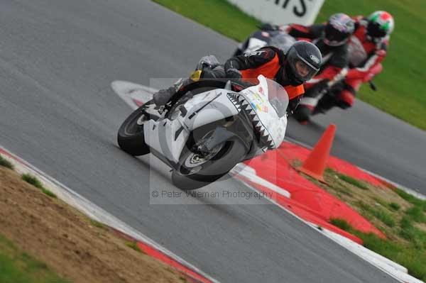 Motorcycle action photographs;Ty croes;anglesey;anglesey photographs;event digital images;eventdigitalimages;no limits trackday;peter wileman photography;trac mon;trackday;trackday digital images;trackday photos