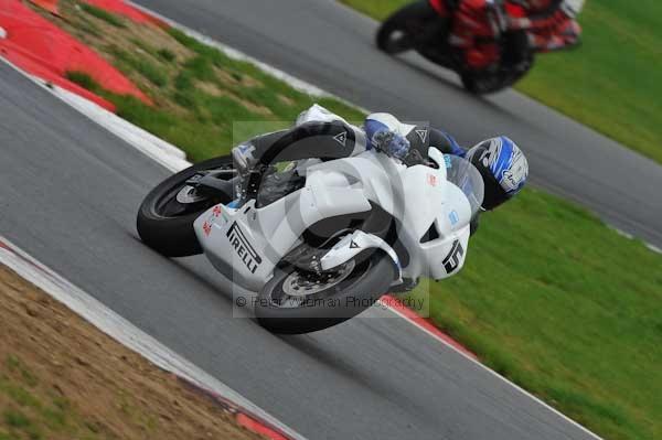 Motorcycle action photographs;Ty croes;anglesey;anglesey photographs;event digital images;eventdigitalimages;no limits trackday;peter wileman photography;trac mon;trackday;trackday digital images;trackday photos