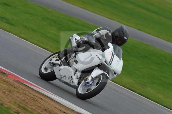 Motorcycle action photographs;Ty croes;anglesey;anglesey photographs;event digital images;eventdigitalimages;no limits trackday;peter wileman photography;trac mon;trackday;trackday digital images;trackday photos