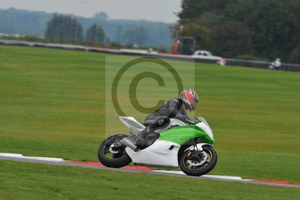 Motorcycle action photographs;Ty croes;anglesey;anglesey photographs;event digital images;eventdigitalimages;no limits trackday;peter wileman photography;trac mon;trackday;trackday digital images;trackday photos
