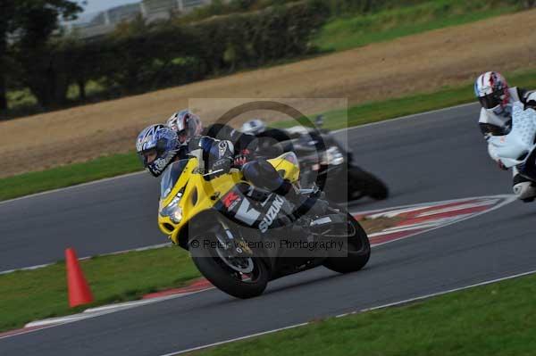 Motorcycle action photographs;Ty croes;anglesey;anglesey photographs;event digital images;eventdigitalimages;no limits trackday;peter wileman photography;trac mon;trackday;trackday digital images;trackday photos