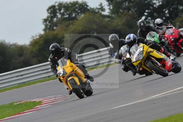 Motorcycle action photographs;Ty croes;anglesey;anglesey photographs;event digital images;eventdigitalimages;no limits trackday;peter wileman photography;trac mon;trackday;trackday digital images;trackday photos