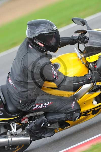 Motorcycle action photographs;Ty croes;anglesey;anglesey photographs;event digital images;eventdigitalimages;no limits trackday;peter wileman photography;trac mon;trackday;trackday digital images;trackday photos
