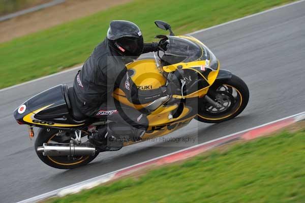 Motorcycle action photographs;Ty croes;anglesey;anglesey photographs;event digital images;eventdigitalimages;no limits trackday;peter wileman photography;trac mon;trackday;trackday digital images;trackday photos