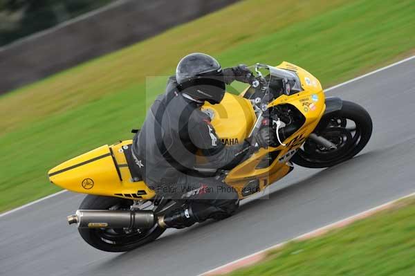 Motorcycle action photographs;Ty croes;anglesey;anglesey photographs;event digital images;eventdigitalimages;no limits trackday;peter wileman photography;trac mon;trackday;trackday digital images;trackday photos