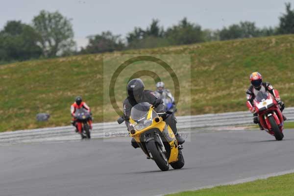 Motorcycle action photographs;Ty croes;anglesey;anglesey photographs;event digital images;eventdigitalimages;no limits trackday;peter wileman photography;trac mon;trackday;trackday digital images;trackday photos
