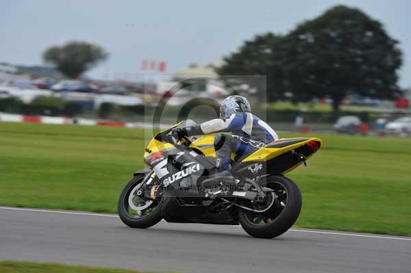 Motorcycle action photographs;Ty croes;anglesey;anglesey photographs;event digital images;eventdigitalimages;no limits trackday;peter wileman photography;trac mon;trackday;trackday digital images;trackday photos