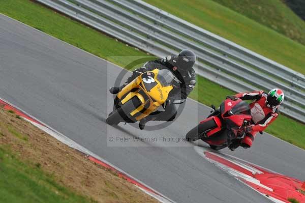 Motorcycle action photographs;Ty croes;anglesey;anglesey photographs;event digital images;eventdigitalimages;no limits trackday;peter wileman photography;trac mon;trackday;trackday digital images;trackday photos