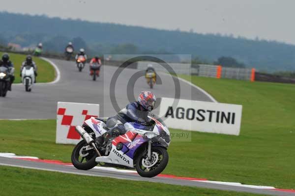 Motorcycle action photographs;Ty croes;anglesey;anglesey photographs;event digital images;eventdigitalimages;no limits trackday;peter wileman photography;trac mon;trackday;trackday digital images;trackday photos