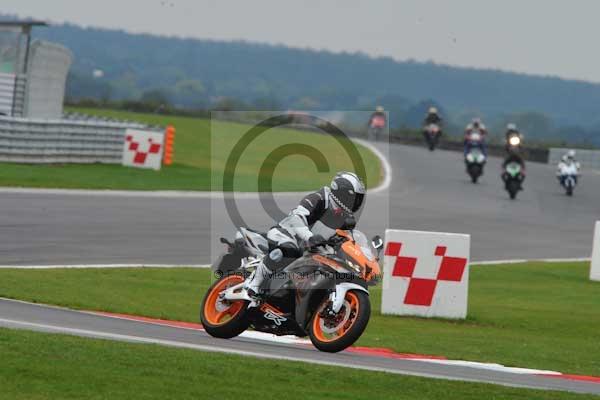Motorcycle action photographs;Ty croes;anglesey;anglesey photographs;event digital images;eventdigitalimages;no limits trackday;peter wileman photography;trac mon;trackday;trackday digital images;trackday photos