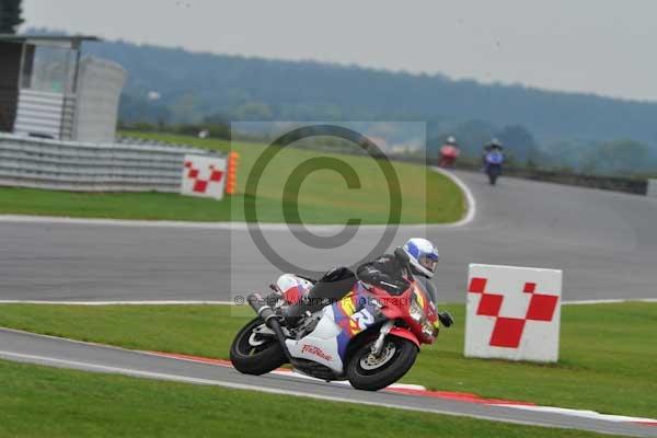 Motorcycle action photographs;Ty croes;anglesey;anglesey photographs;event digital images;eventdigitalimages;no limits trackday;peter wileman photography;trac mon;trackday;trackday digital images;trackday photos